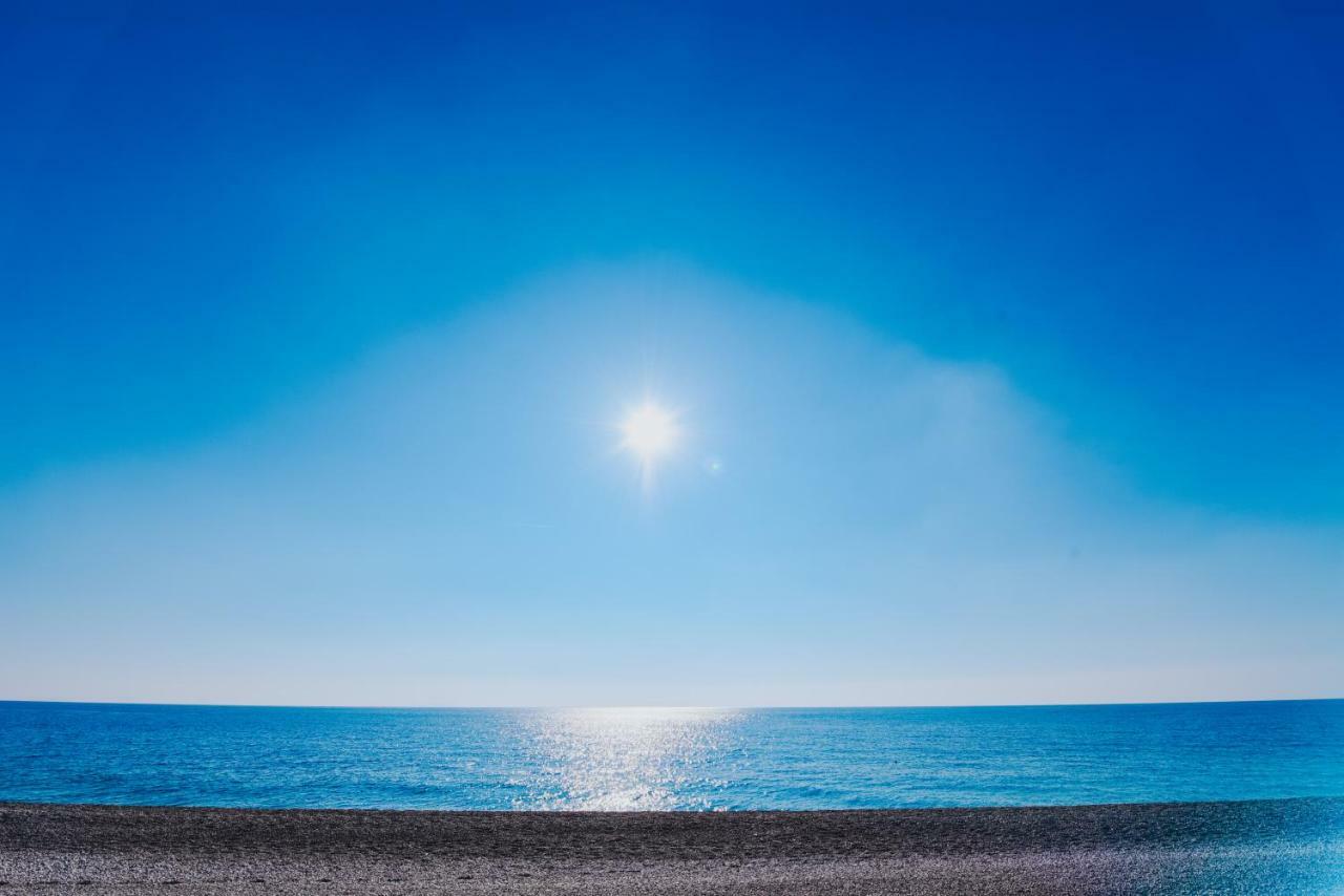 فندق Green Coast بالاسي المظهر الخارجي الصورة